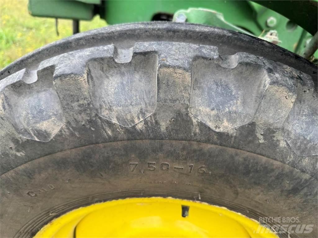 John Deere 1040 S 曳引機