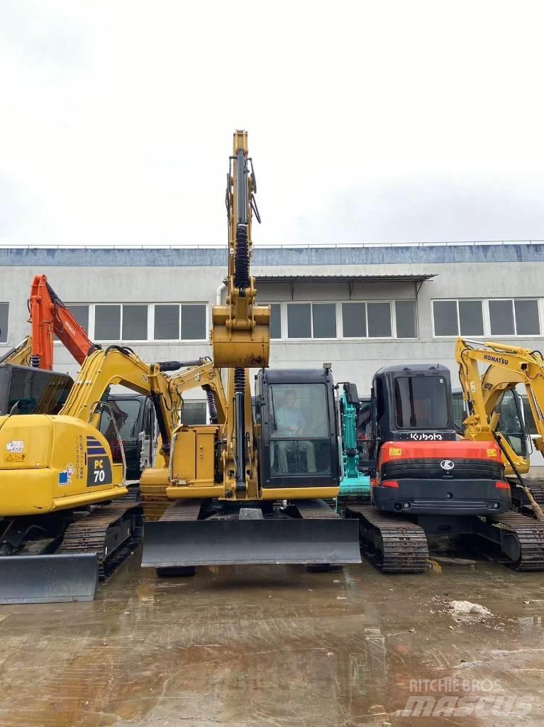 CAT 307E2 小型挖土機/掘鑿機<7t(小型挖掘機)