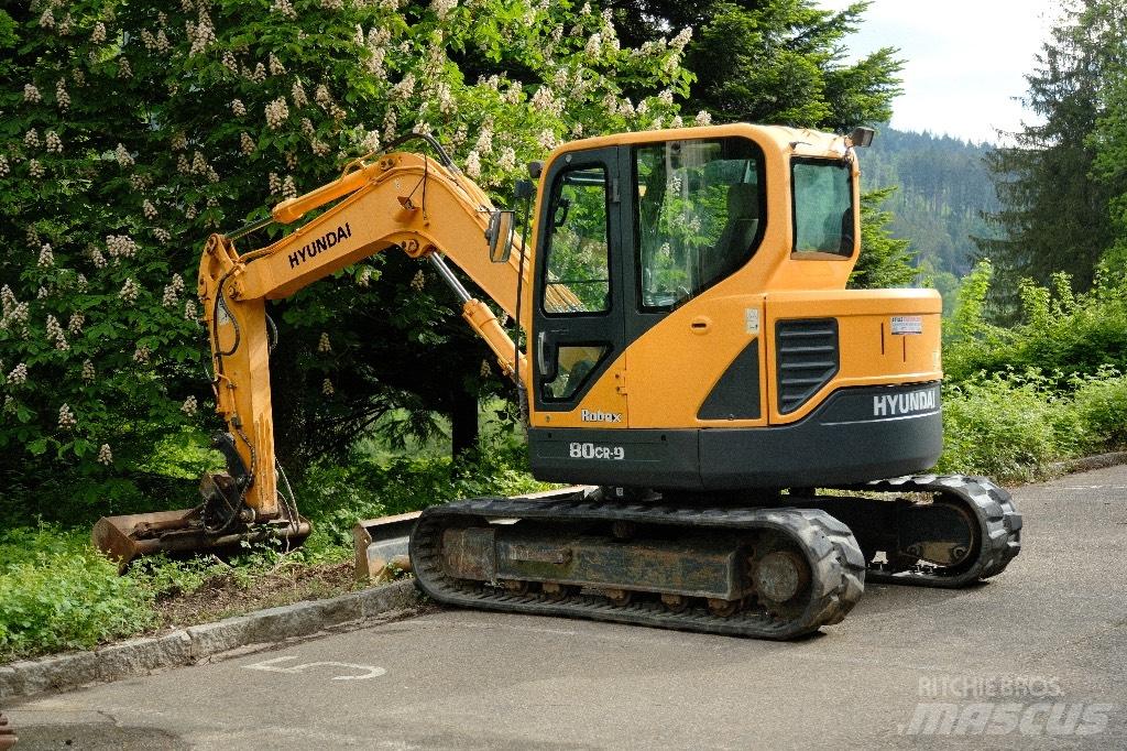 Hyundai R80CR-9 中型挖土機/掘鑿機/挖掘機 7t-12t