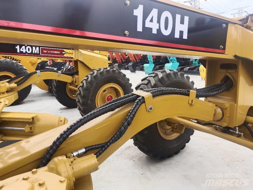 CAT 140H 平土機