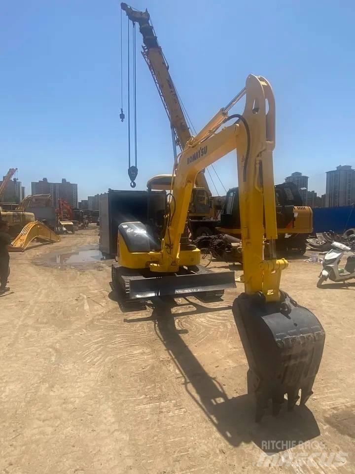 Komatsu PC 40 MR-2 小型挖土機/掘鑿機<7t(小型挖掘機)