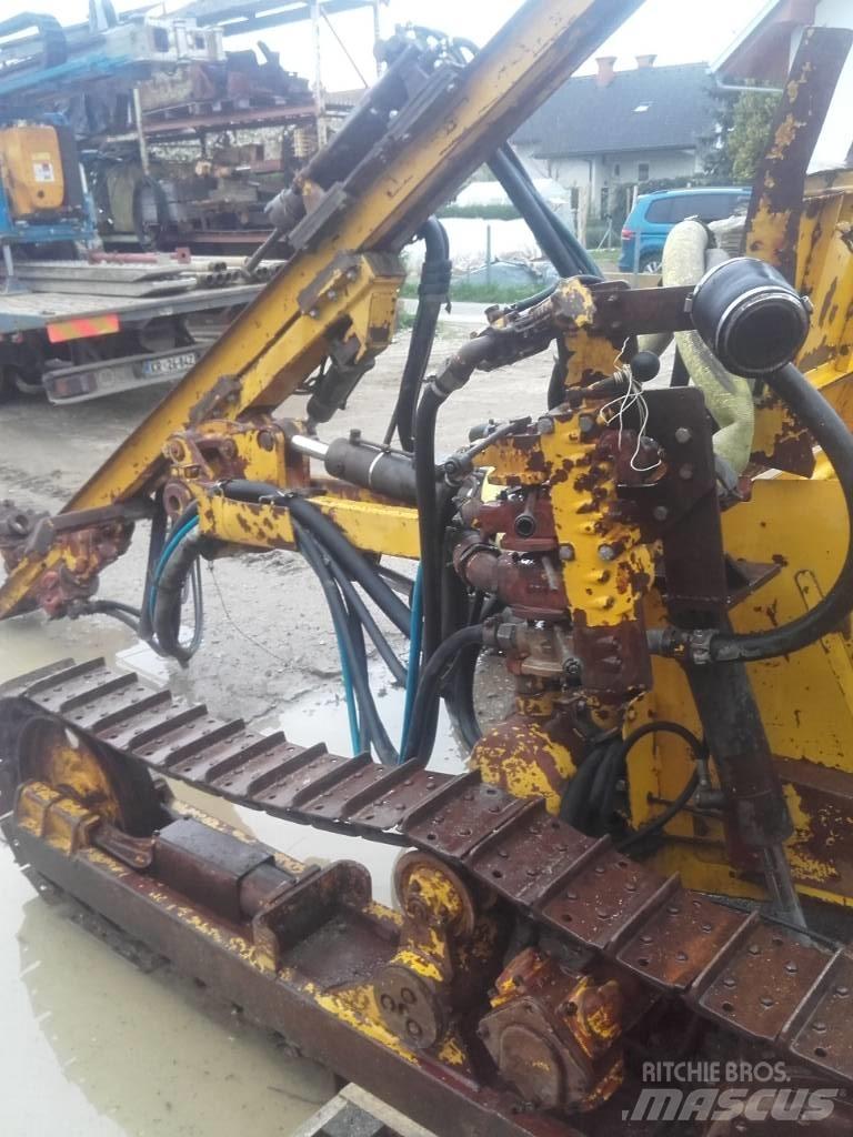Atlas Copco ROC 301 鑽孔機