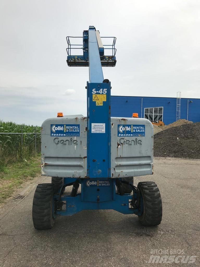 Genie S 45 伸縮臂高空作業車