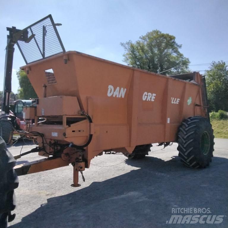 Dangreville EV 10 B1 肥料撒布機