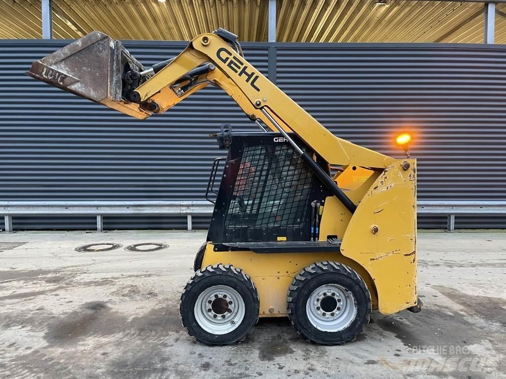 Gehl R 165 集材機