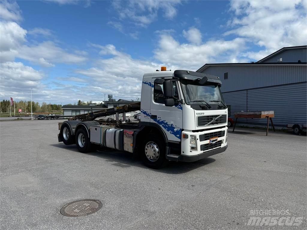 Volvo FM340 6x2 起重可拆卸式卡車