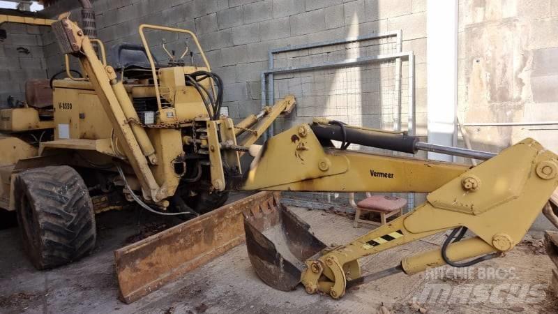 Vermeer V8550 掘溝機