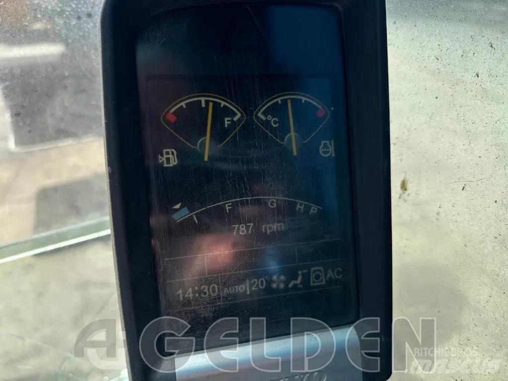 Volvo EC240CL 履帶式 挖土機/掘鑿機/挖掘機