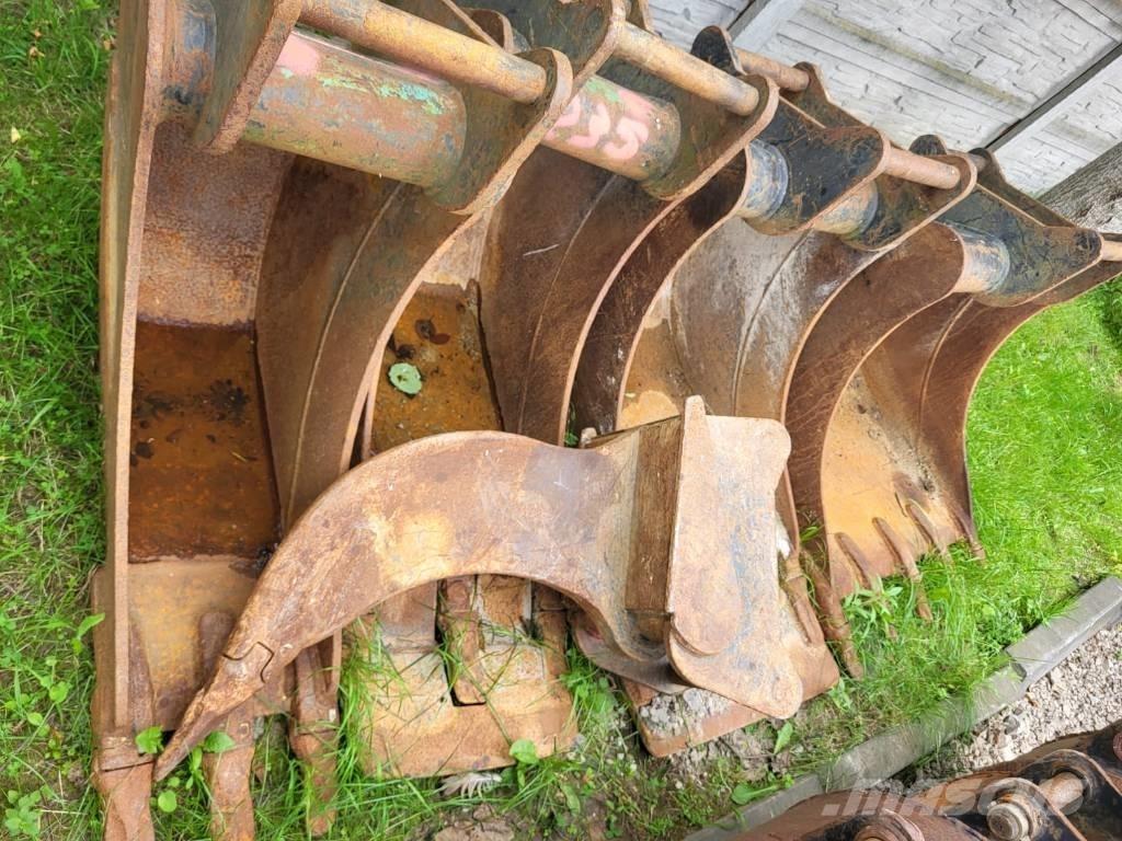 Komatsu PW110 旋轉式挖土機/掘鑿機/挖掘機