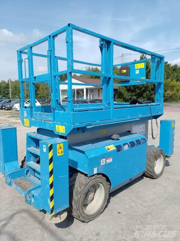 Genie GS 3268 RT 剪式升降機