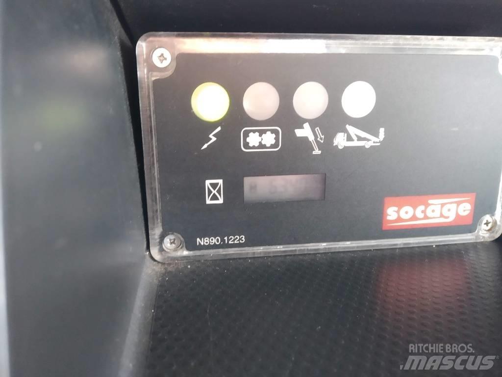 Socage APACHE DA22 卡車裝載高空作業車