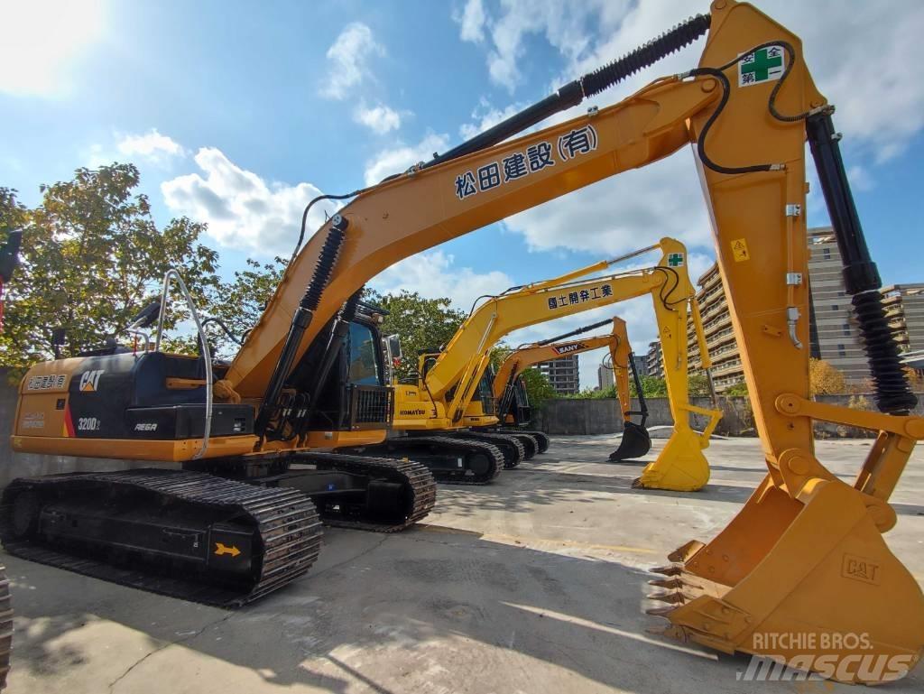 CAT 320D2 中型挖土機/掘鑿機/挖掘機 7t-12t