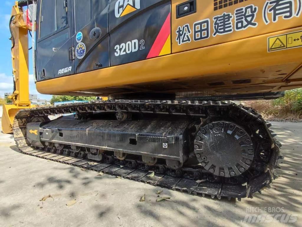 CAT 320D2 中型挖土機/掘鑿機/挖掘機 7t-12t