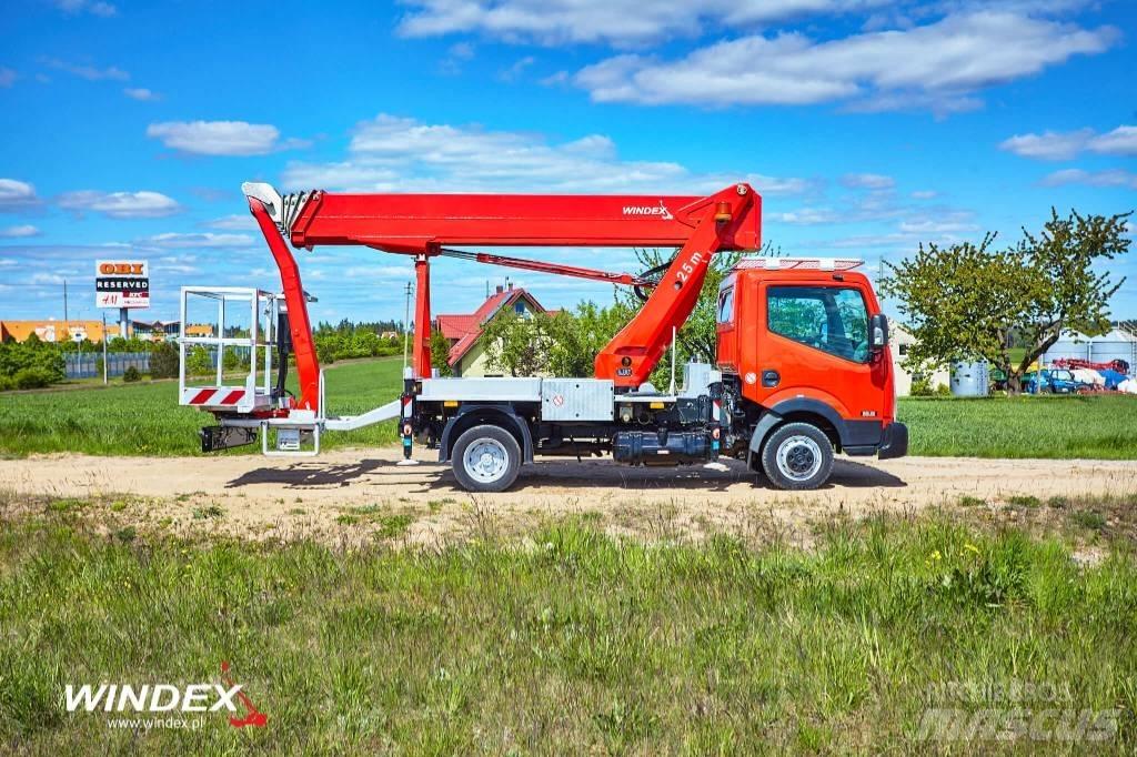 Palfinger P 250 BK 卡車裝載高空作業車