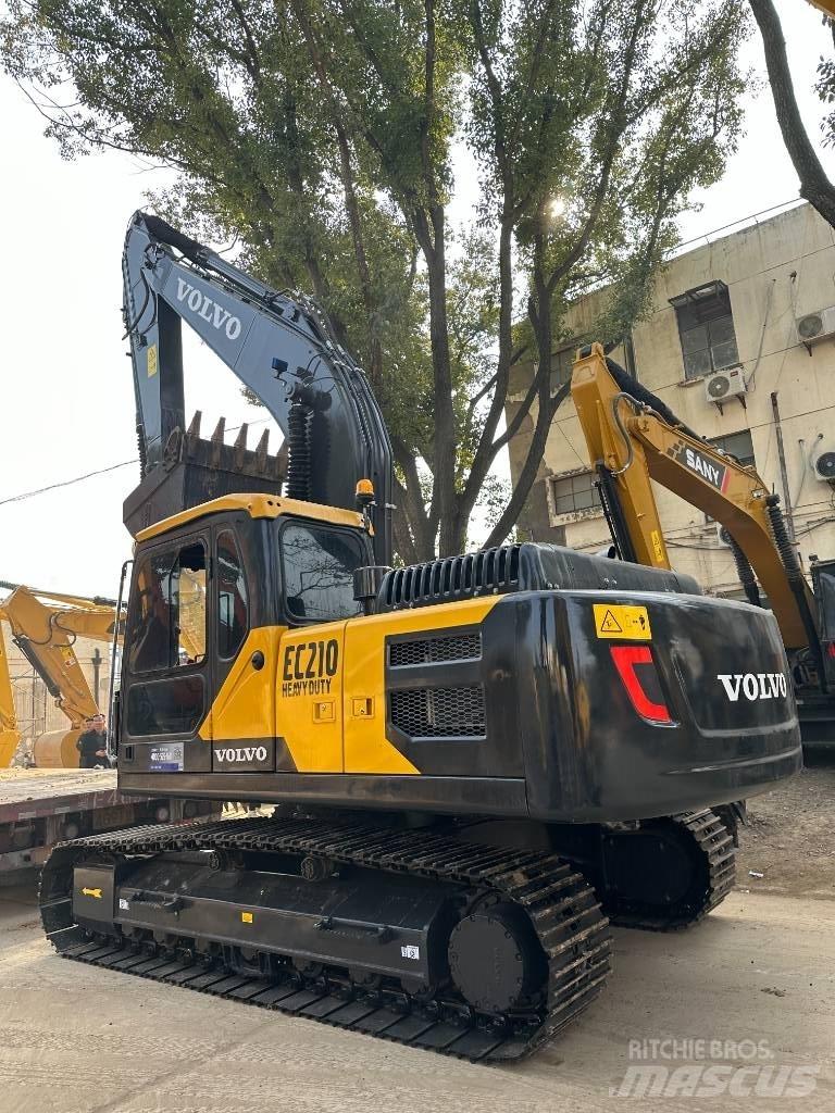 Volvo EC 210 中型挖土機/掘鑿機/挖掘機 7t-12t
