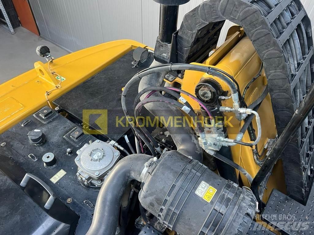 CAT MH 3024 廢棄物/工業用操作車