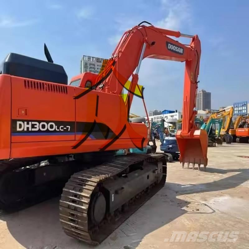 Doosan DH 300 LC-7 履帶式 挖土機/掘鑿機/挖掘機