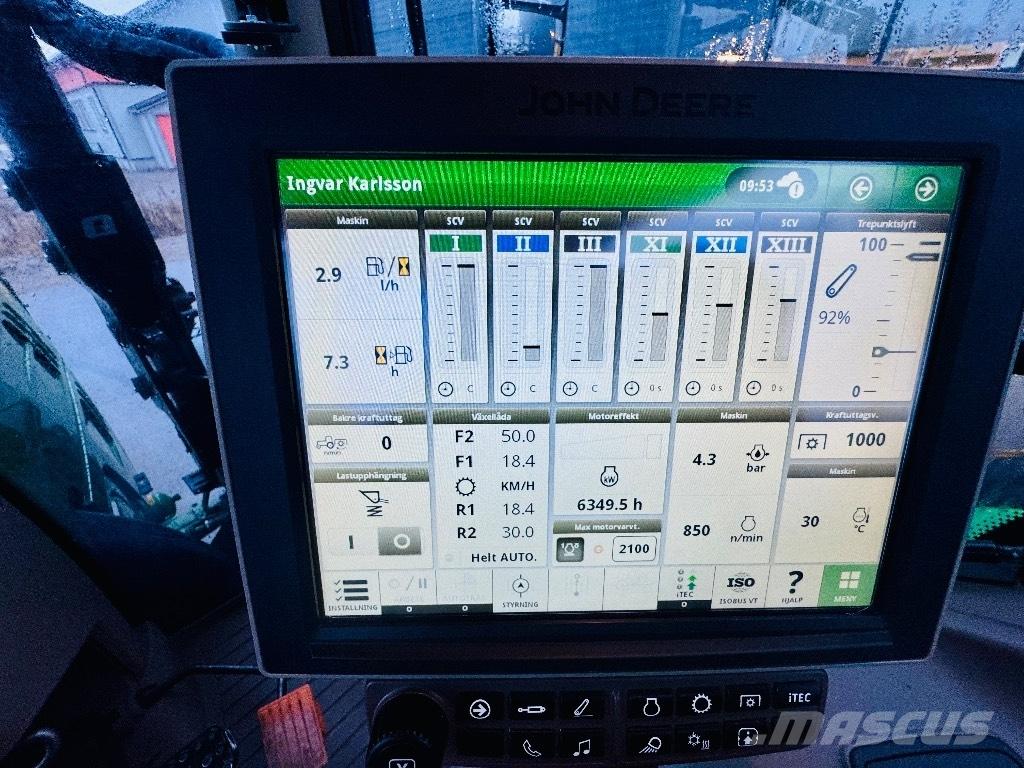 John Deere 6130 R 曳引機