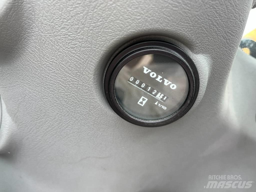 Volvo EC 300 D L 履帶式 挖土機/掘鑿機/挖掘機