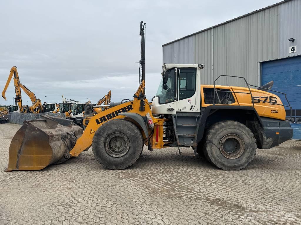 Liebherr L576 輪胎式裝載機