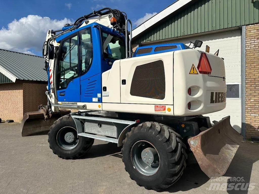 Liebherr A914 旋轉式挖土機/掘鑿機/挖掘機