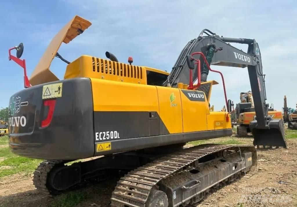 Volvo EC 250 D L 履帶式 挖土機/掘鑿機/挖掘機