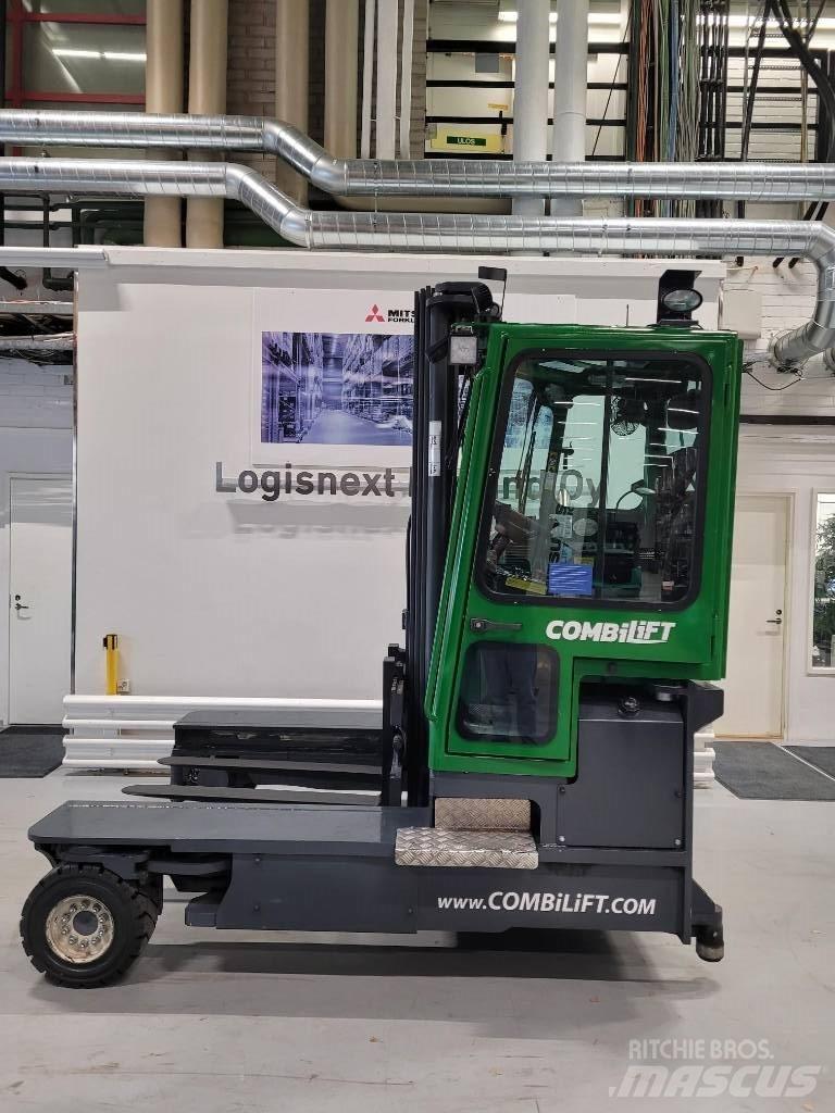 Combilift C 4000 四向前伸式堆高機(叉車)