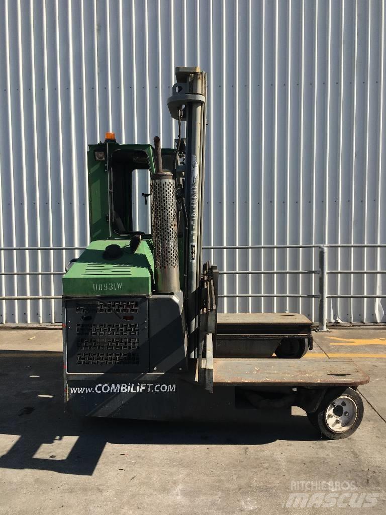 Combilift C 3000 鏟裝機