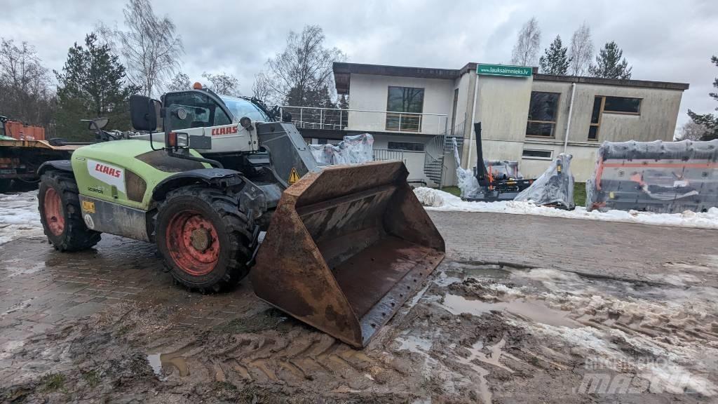 JCB TM 300 伸縮臂操作車