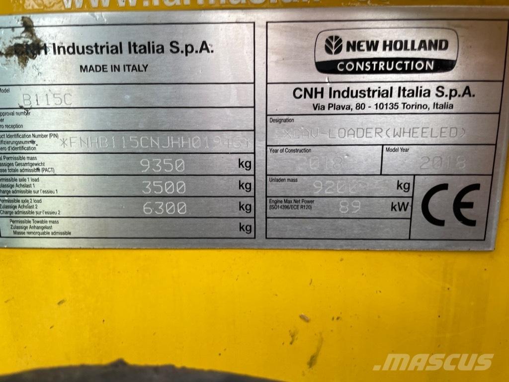 New Holland B115C 反鏟裝載機
