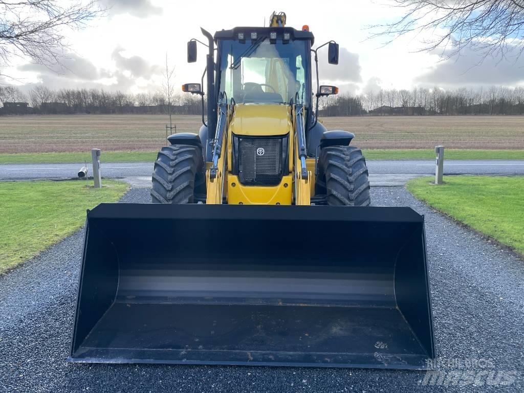 New Holland B115C 反鏟裝載機