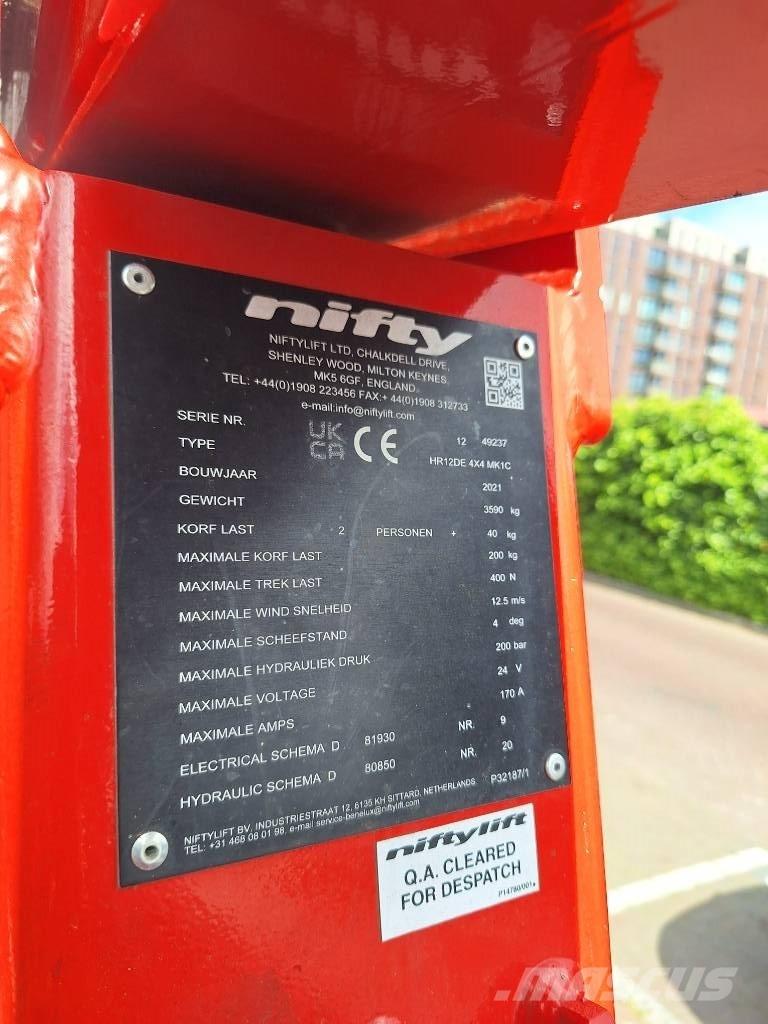 Niftylift HR 12 D E 曲臂高空作業車