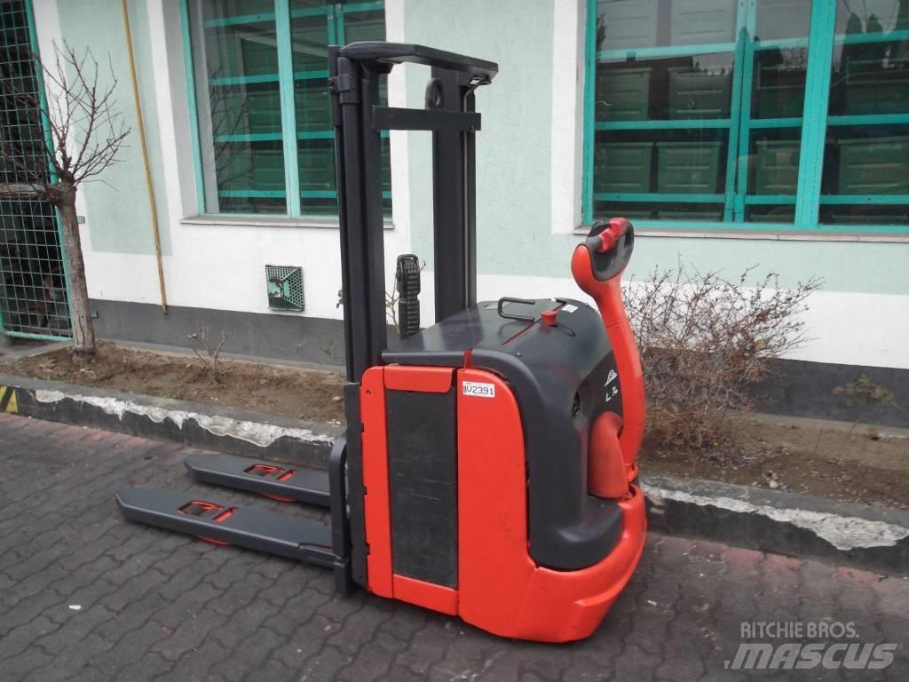 Linde L14 /372/ V-2391 自走式堆積機