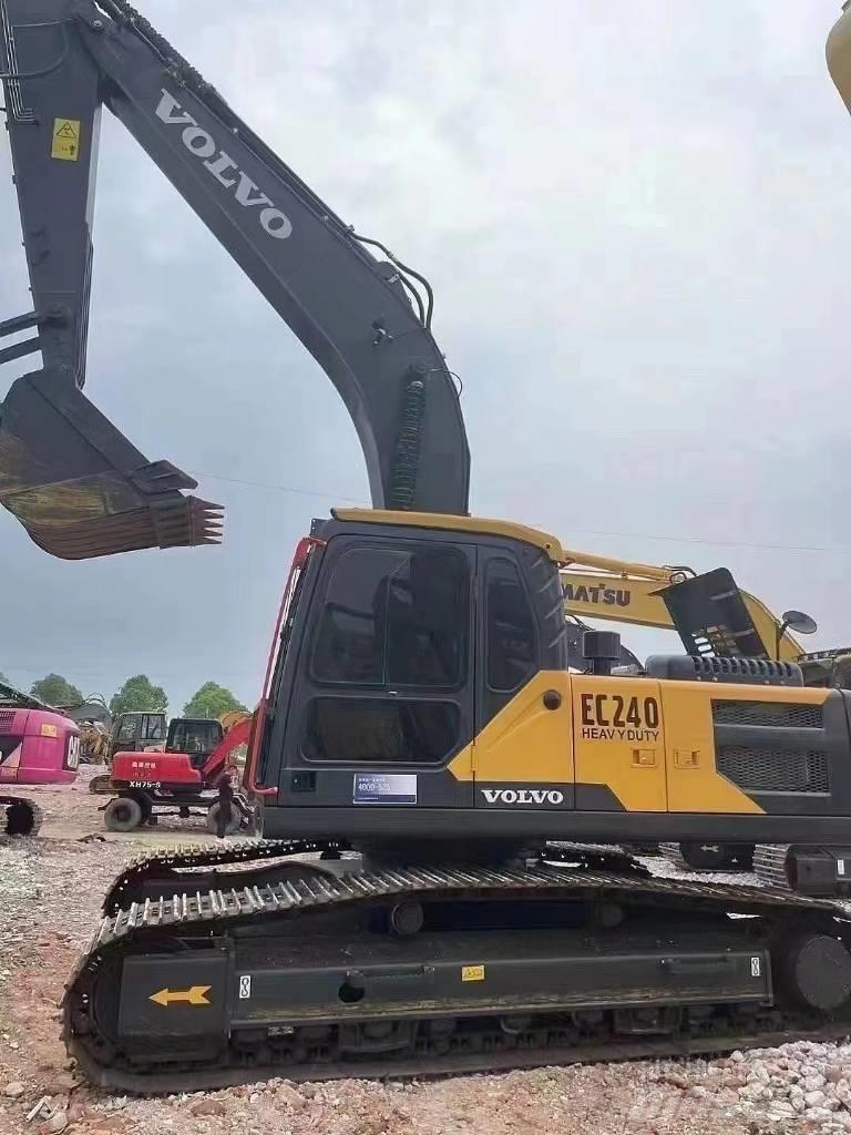 Volvo EC 240 C LD 履帶式 挖土機/掘鑿機/挖掘機