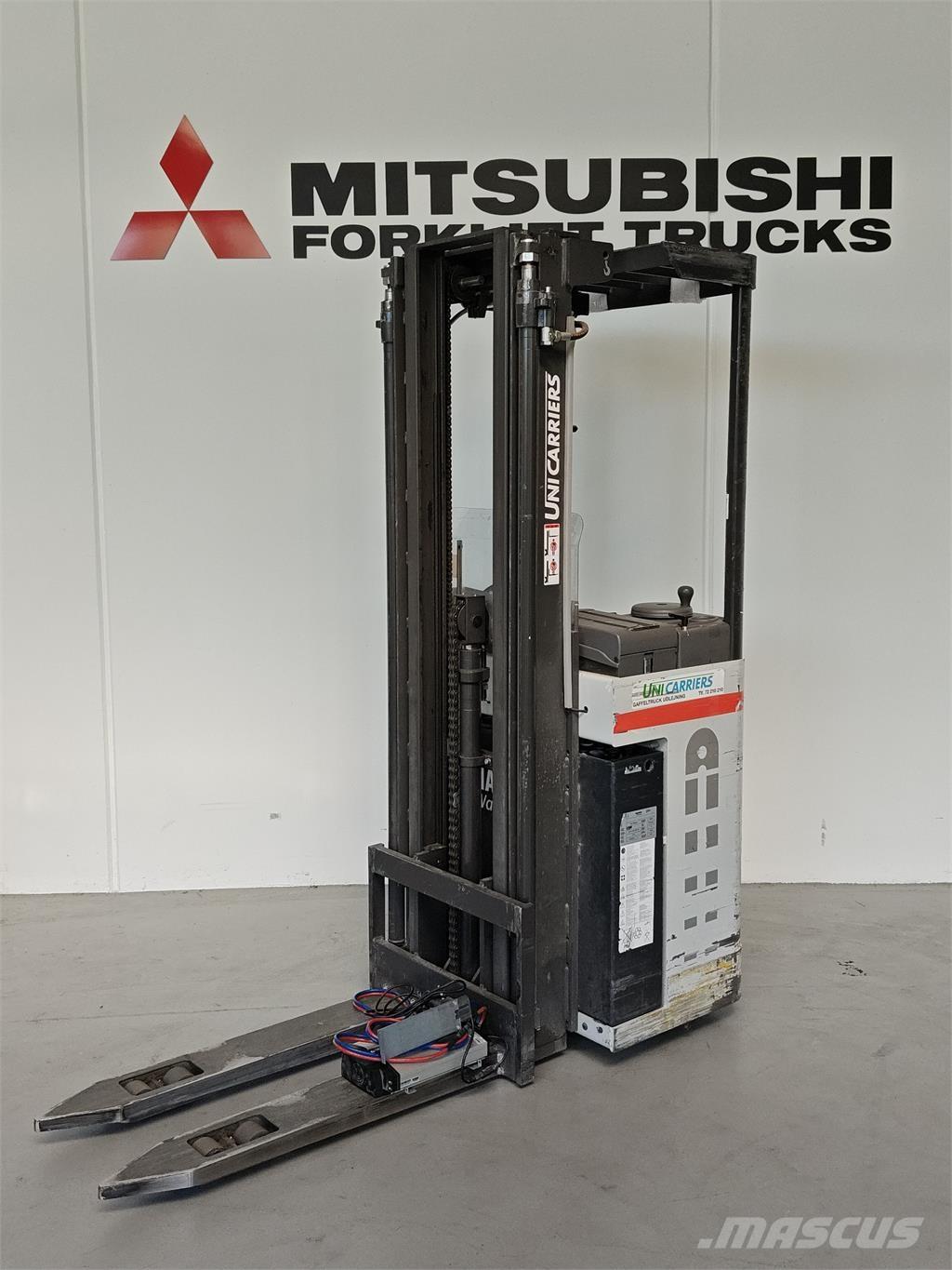 Atlet AJN160 自走式堆積機