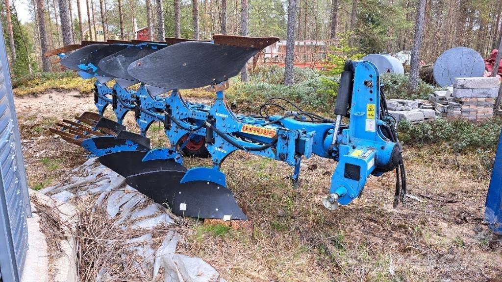Lemken Variopal 8 X 雙向犁