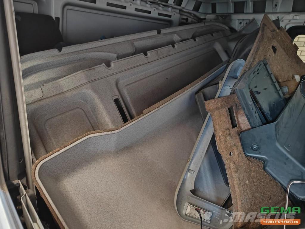 MAN TGA Cabine 駕駛室與內部