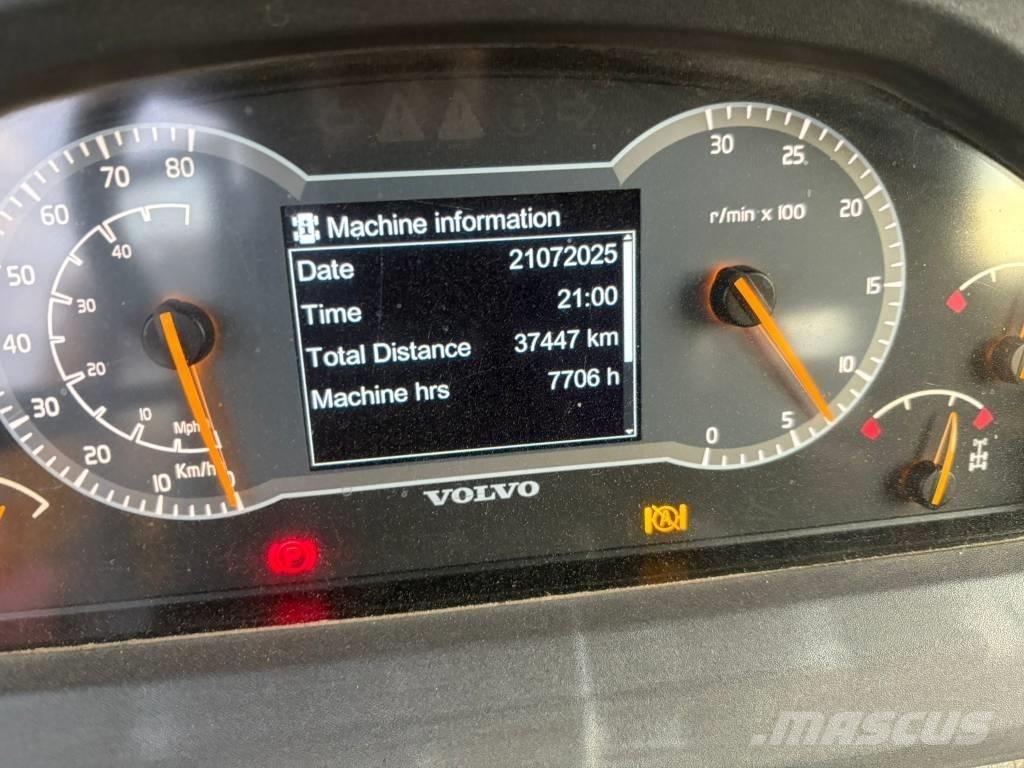 Volvo A 30 G 鉸接式起吊車