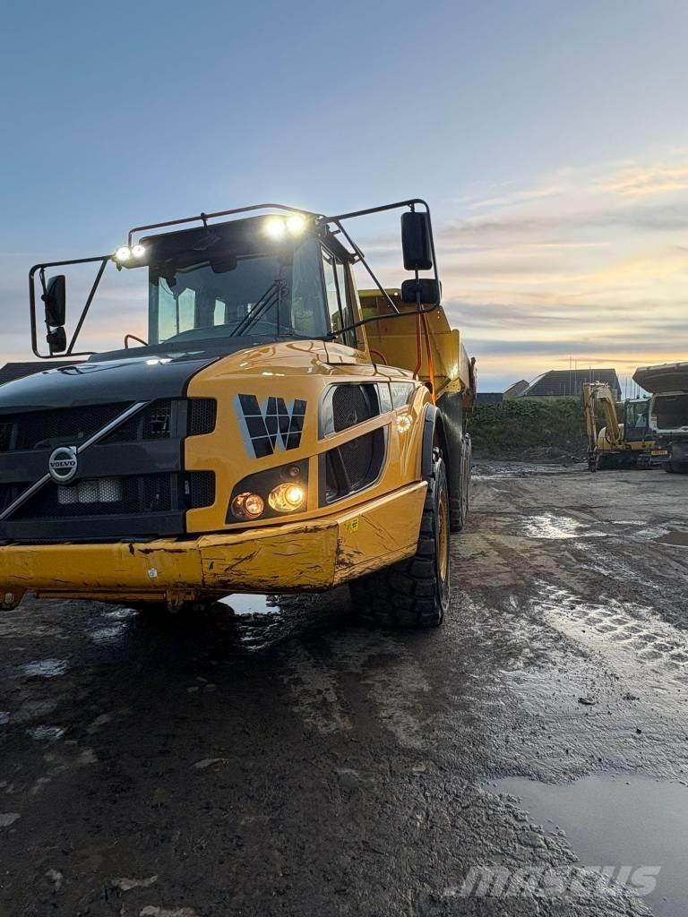 Volvo A 30 G 鉸接式起吊車