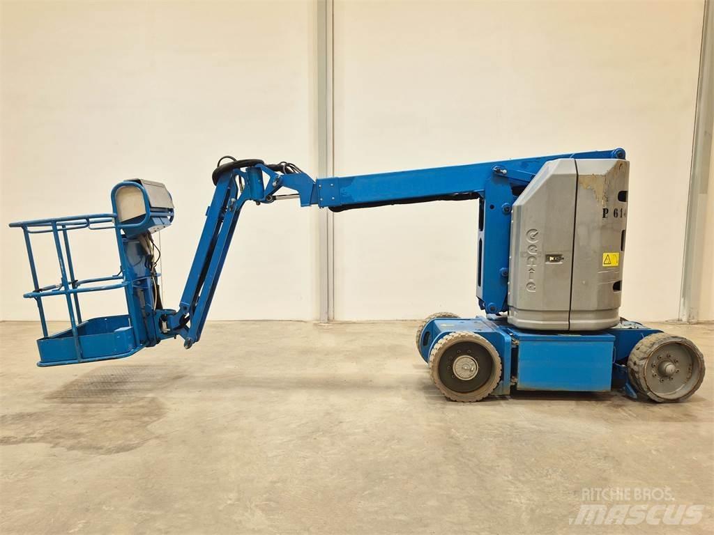 Genie Z30 20NRJ 曲臂高空作業車