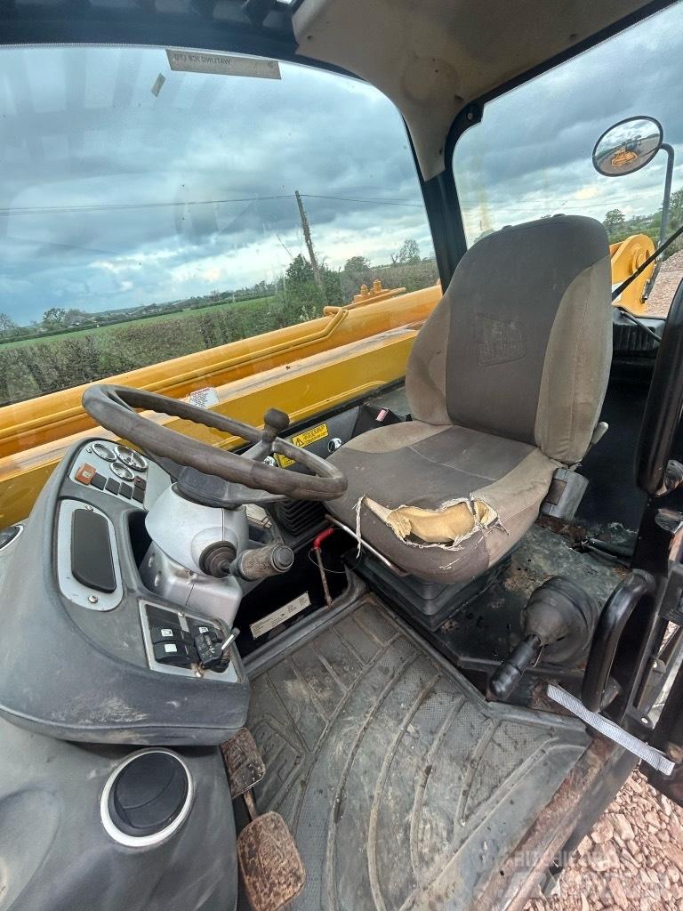 JCB 535-95 農業用伸縮臂裝載機
