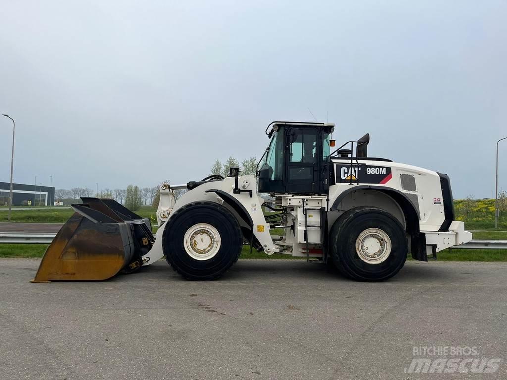 CAT 980M 輪胎式裝載機
