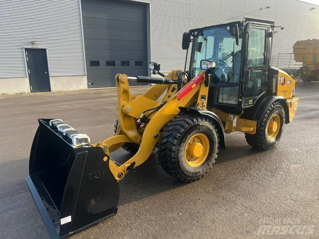 CAT 906 輪胎式裝載機