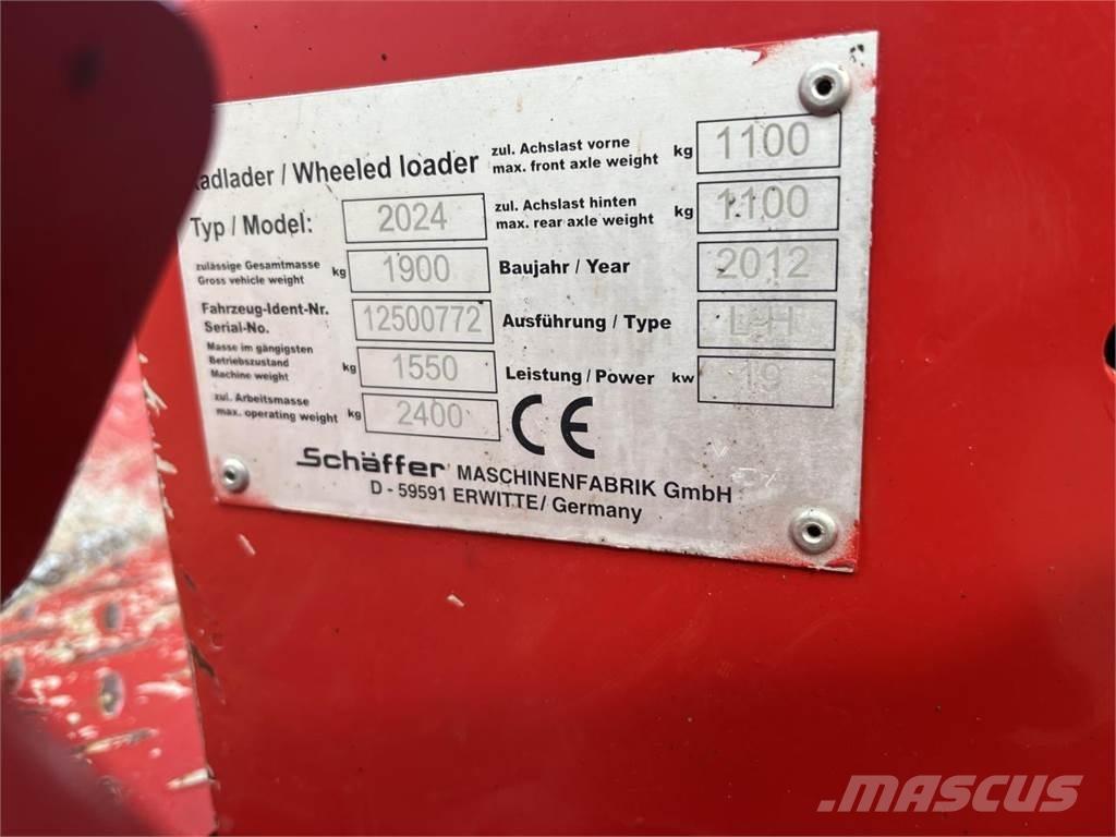 Schäffer 2024 小型裝載機