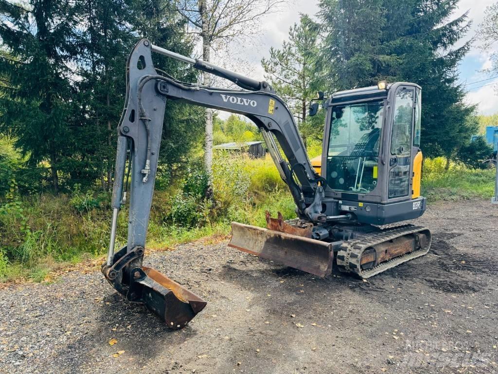 Volvo EC 35 C 小型挖土機/掘鑿機<7t(小型挖掘機)