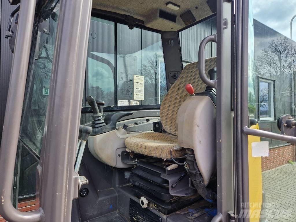 Volvo ECR 50 D 小型挖土機/掘鑿機<7t(小型挖掘機)