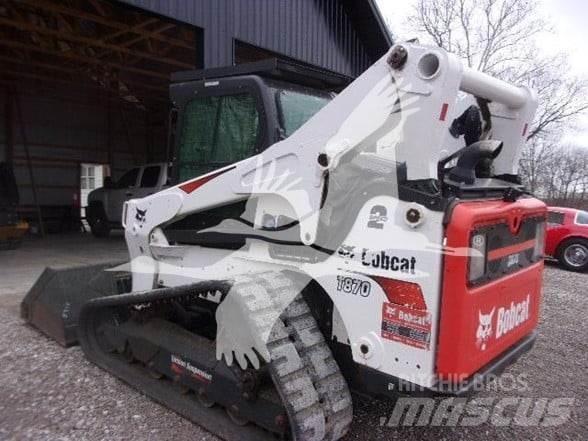 Bobcat T870 滑移轉向裝載機