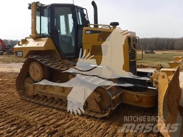 CAT D6N XL 履帶推土機
