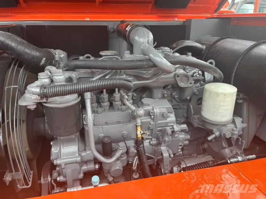 Hitachi ZX 70 中型挖土機/掘鑿機/挖掘機 7t-12t