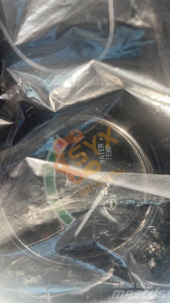 CAT 420 F 反鏟裝載機